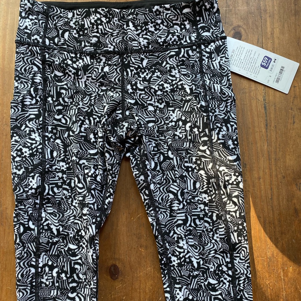 Lululemon athletica Leggings Speed Crop *SW Sz 8